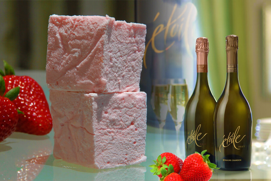Buy & SEND Champagne & Chocolate Strawberries Gift Set Online!